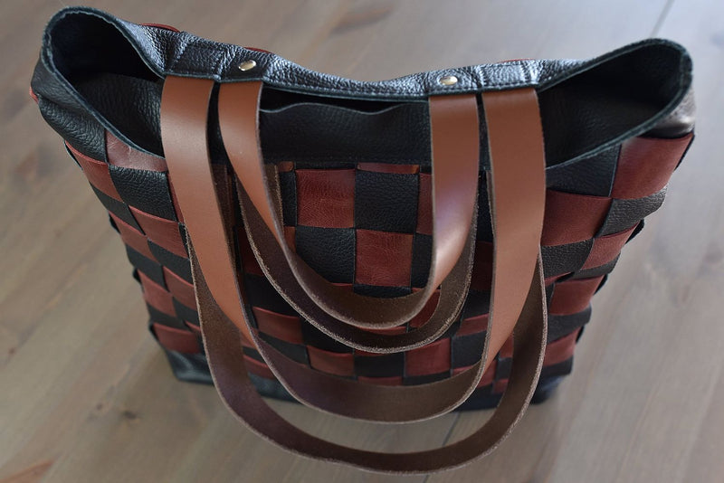 Checkered Tote - Starttech Online Market