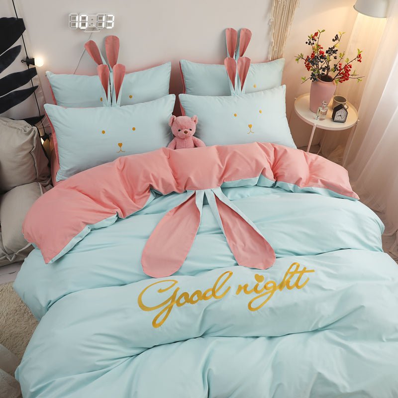 Four-piece Set Of Pure Cotton On The Bed - Starttech Online Market